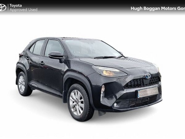 Toyota Yaris Cross Hatchback, Petrol Hybrid, 2023, Black