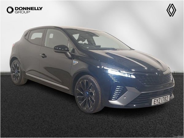 Renault Clio Hatchback, 2026, 