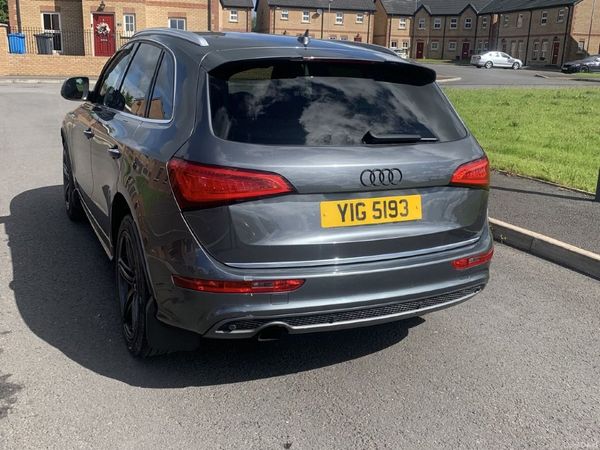 Audi Q5 SUV, Diesel, 2015, Grey