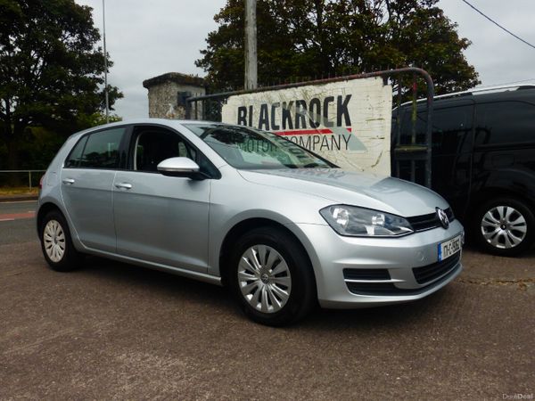 Volkswagen Golf Hatchback, Petrol, 2017, Silver