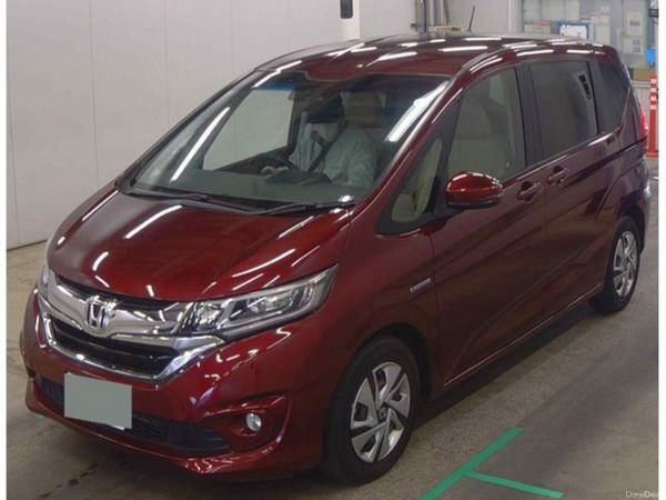 Honda Freed MPV, Petrol, 2017, Red
