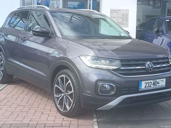 Volkswagen T-Cross Estate, Petrol, 2023, Grey