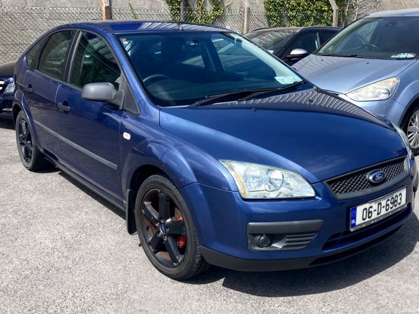 Ford Focus Hatchback, Petrol, 2006, Blue