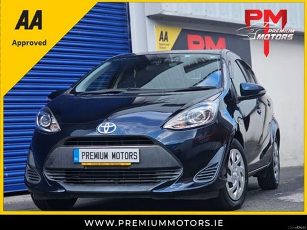 Toyota Aqua Hatchback, Petrol, 2017, Blue