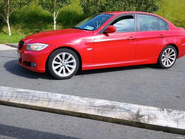 BMW 3-Series Saloon, Diesel, 2010, Red