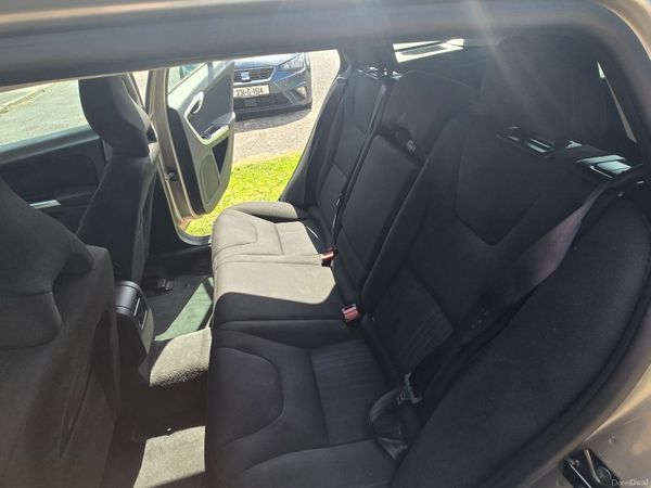 Volvo V60 Estate, Diesel, 2013, Gold