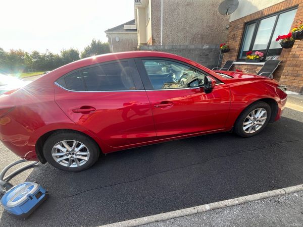 Mazda Mazda3 Saloon, Diesel, 2016, Red