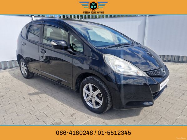 Honda Fit Hatchback, Petrol, 2013, Black