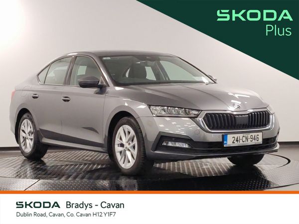 Skoda Octavia Saloon, Diesel, 2024, Grey