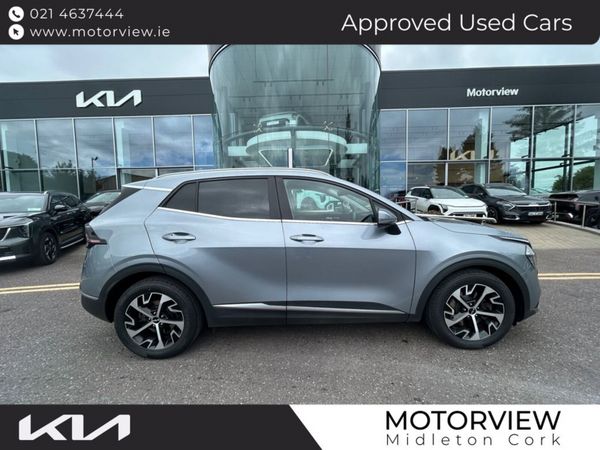 Kia Sportage MPV, Diesel, 2024, Grey