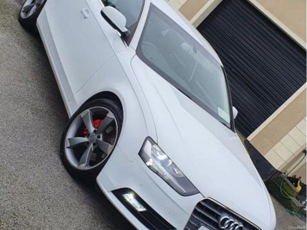 Audi A4 Saloon, Diesel, 2014, White