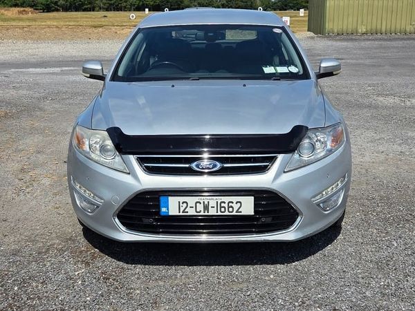 Ford Mondeo Hatchback, Diesel, 2012, Silver