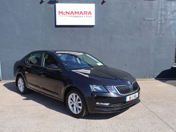Skoda Octavia Saloon, Petrol, 2018, Black