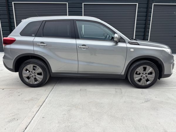 Suzuki Vitara SUV, Petrol, 2019, Grey