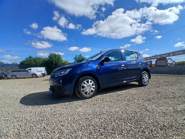 Dacia Sandero Hatchback, Petrol, 2019, Blue