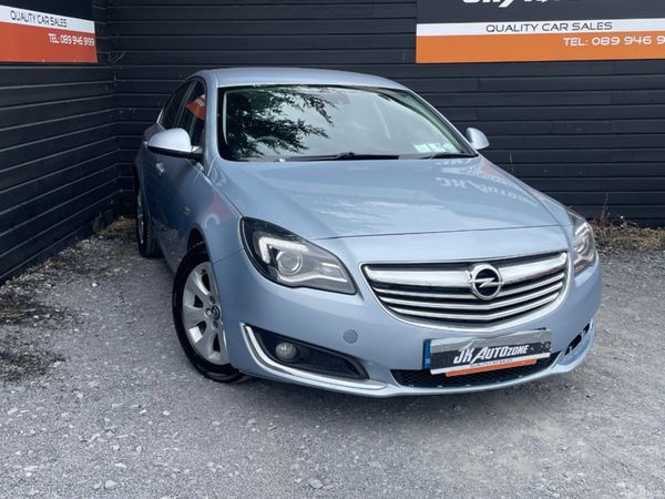 Opel Insignia Saloon, Diesel, 2014, Silver
