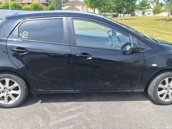 Mazda Mazda2 Hatchback, Petrol, 2010, Black