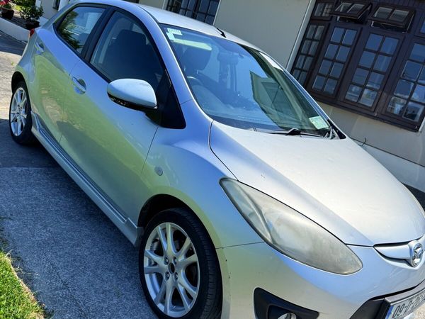 Mazda Mazda2 Hatchback, Petrol, 2009, Grey