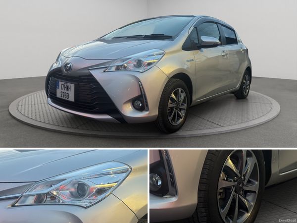 Toyota Vitz Hatchback, Petrol Hybrid, 2017, Silver