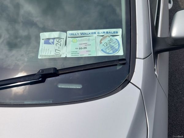 Volkswagen Passat Saloon, Diesel, 2013, Silver