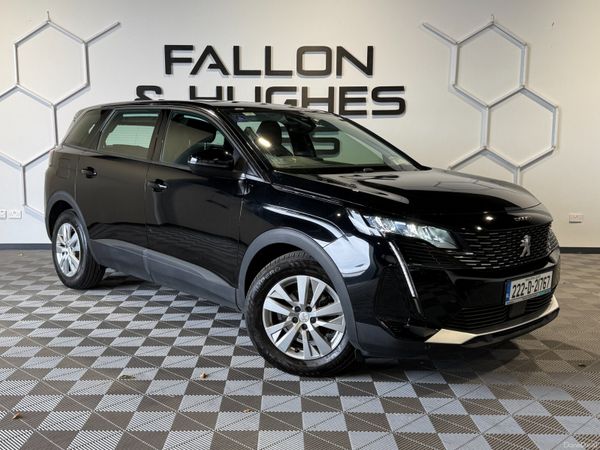 Peugeot 5008 MPV, Petrol, 2022, Black