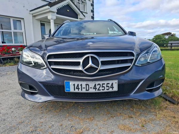 Mercedes-Benz E-Class Estate, Diesel Hybrid, 2014, Blue