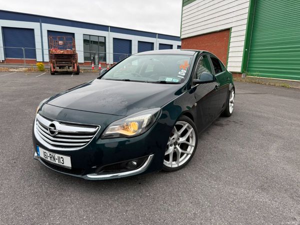 Opel Insignia Hatchback, Diesel, 2016, Green