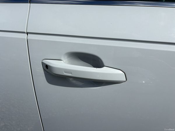 Toyota Corolla Saloon, Petrol Hybrid, 2020, White