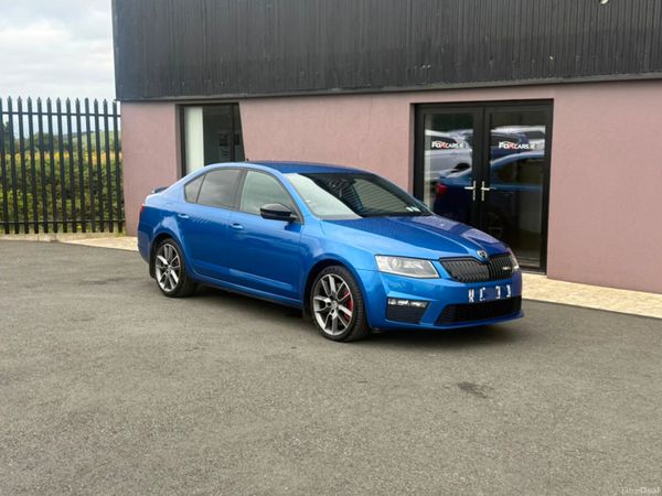Skoda Octavia Hatchback, Diesel, 2015, Blue