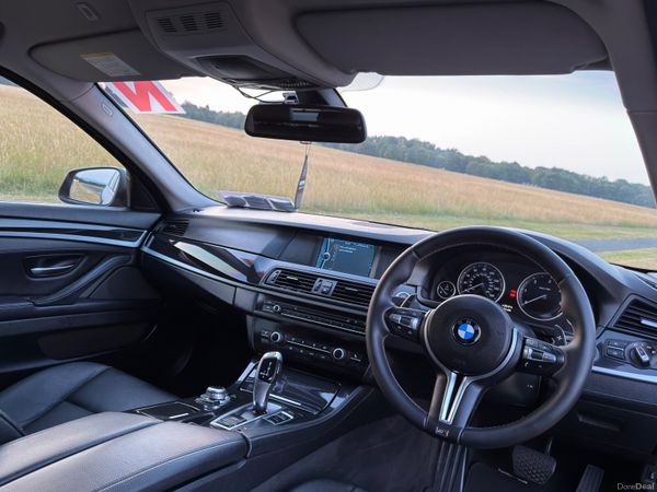 BMW 5-Series Estate, Diesel, 2011, Blue