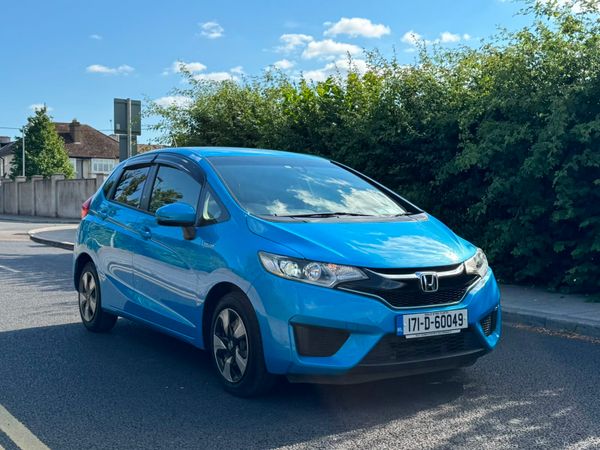 Honda Fit Hatchback, Petrol Hybrid, 2017, Blue