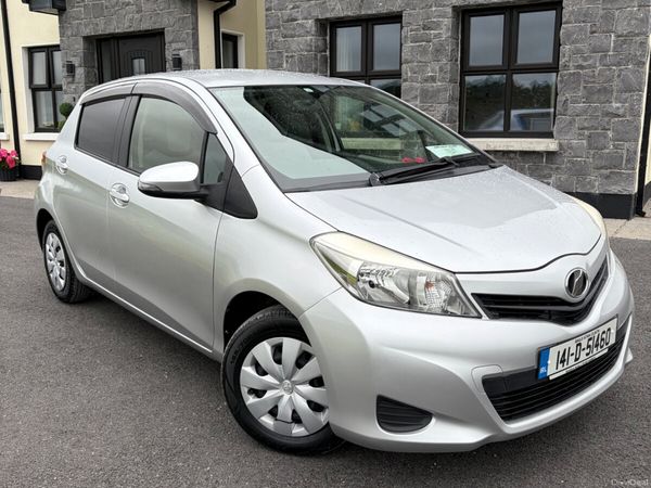 Toyota Vitz Hatchback, Petrol, 2014, Silver