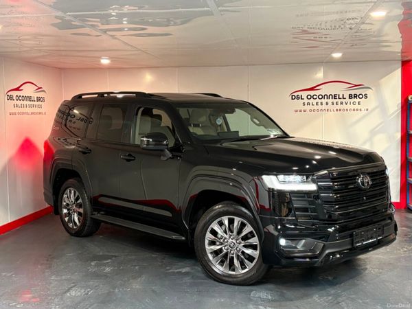 Toyota Land Cruiser MPV, Diesel, 2023, Black