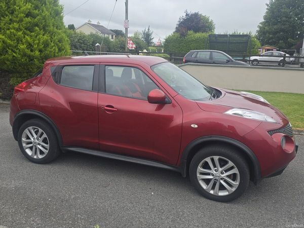 Nissan Juke SUV, Diesel, 2014, Red