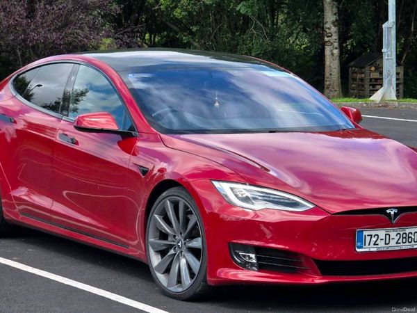 Tesla Model S Hatchback, Electric, 2017, Red