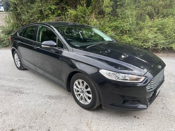 Ford Mondeo Hatchback, Diesel, 2015, Black