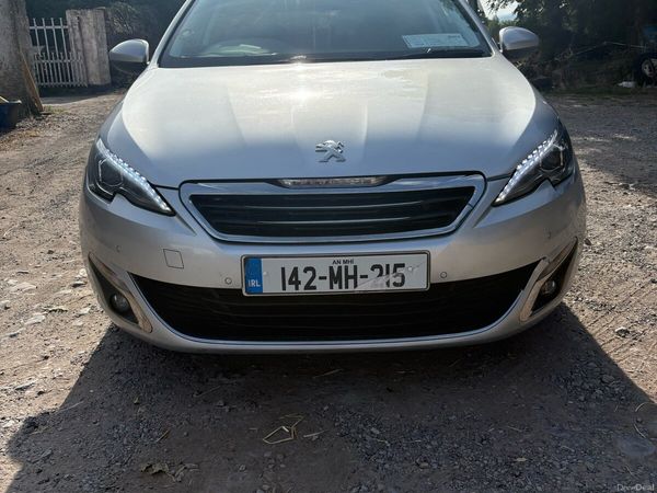 Peugeot 308 Hatchback, Diesel, 2014, Grey