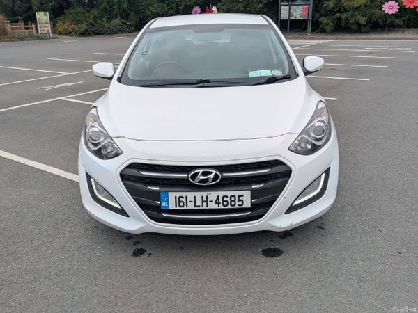 Hyundai i30 Hatchback, Diesel, 2016, White