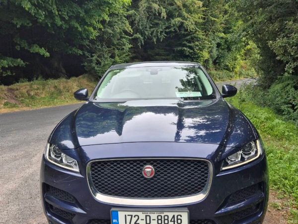 Jaguar F-Pace SUV, Diesel, 2017, Blue