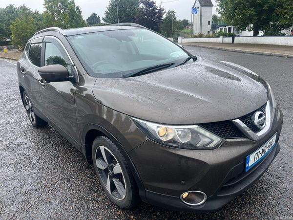 Nissan Qashqai SUV, Diesel, 2017, Brown