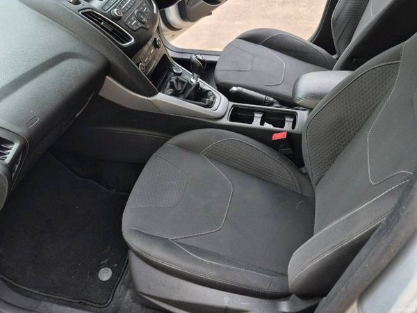 Ford Focus Hatchback, Diesel, 2016, Silver