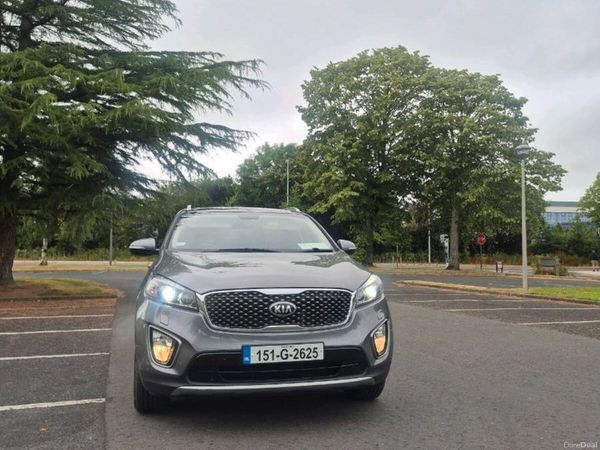 Kia Sorento SUV, Diesel, 2015, Grey