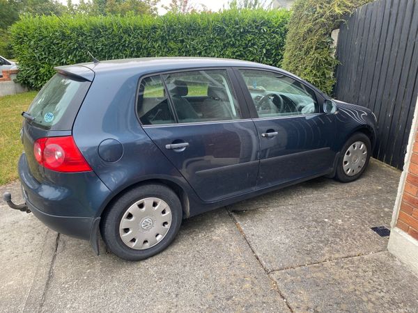 Volkswagen Golf Hatchback, Petrol, 2006, Blue