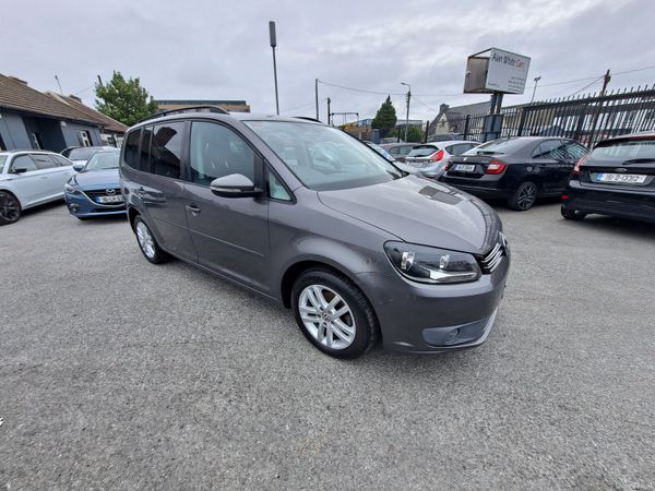 Volkswagen Touran MPV, Diesel, 2012, Grey