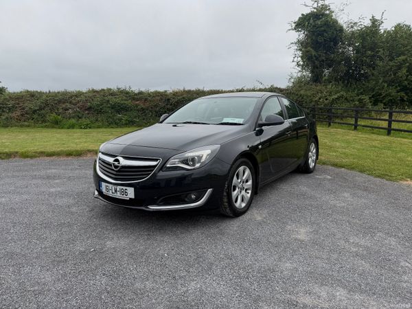 Opel Insignia Hatchback, Diesel, 2016, Black