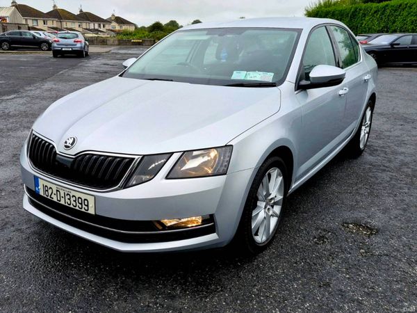 Skoda Octavia Saloon, Diesel, 2018, Grey