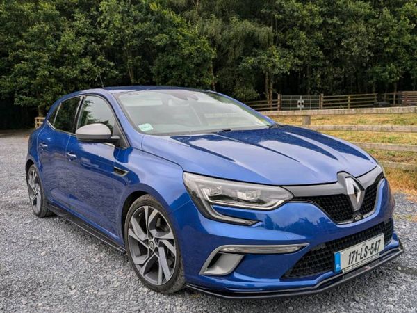 Renault Megane Hatchback, Petrol, 2017, Blue