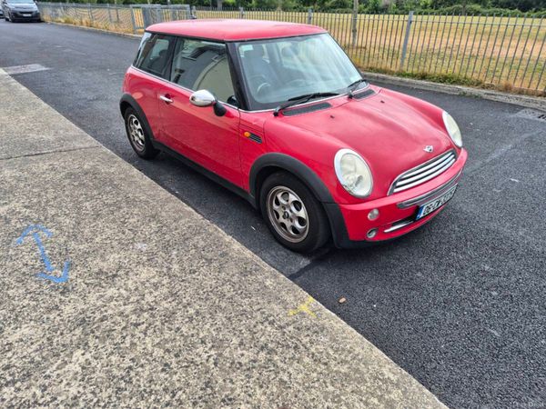 Mini One Hatchback, Petrol, 2006, Red