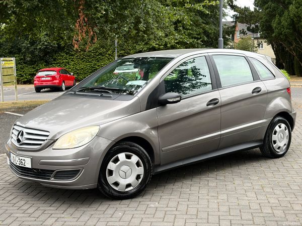 Mercedes-Benz B-Class MPV, Petrol, 2010, Grey