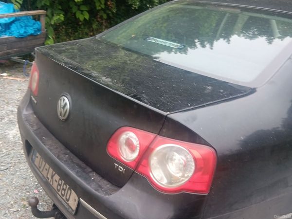 Volkswagen Passat Saloon, Diesel, 2007, Black